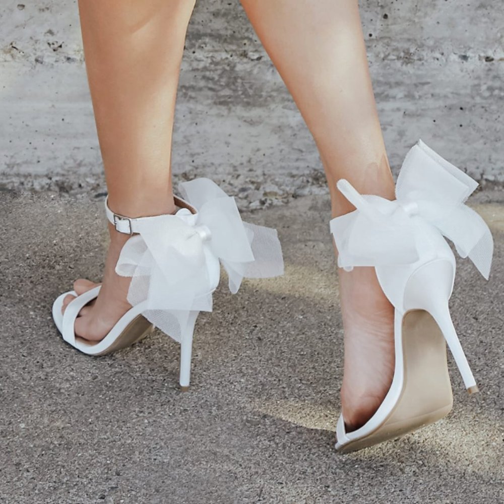 Lulu's Ivory Satin Bow Heels